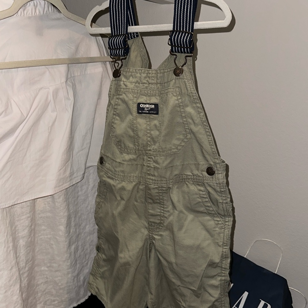 Oshkosh, olive green, 5T